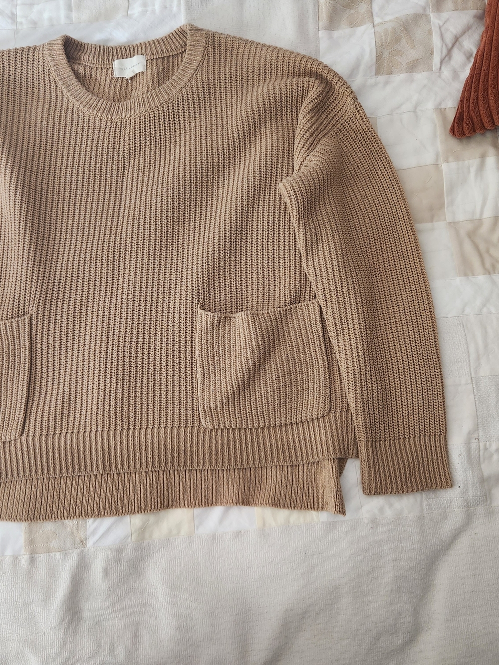 MELLODAY Crewneck Pocket Sweater - Tan